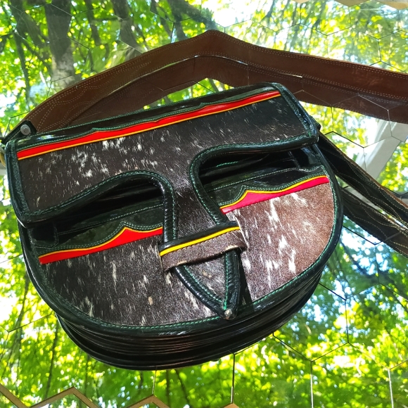 Hurry! Store Close Next Week!! Amazing Hand Made Accordion Leather Bag - Picture 1 of 8